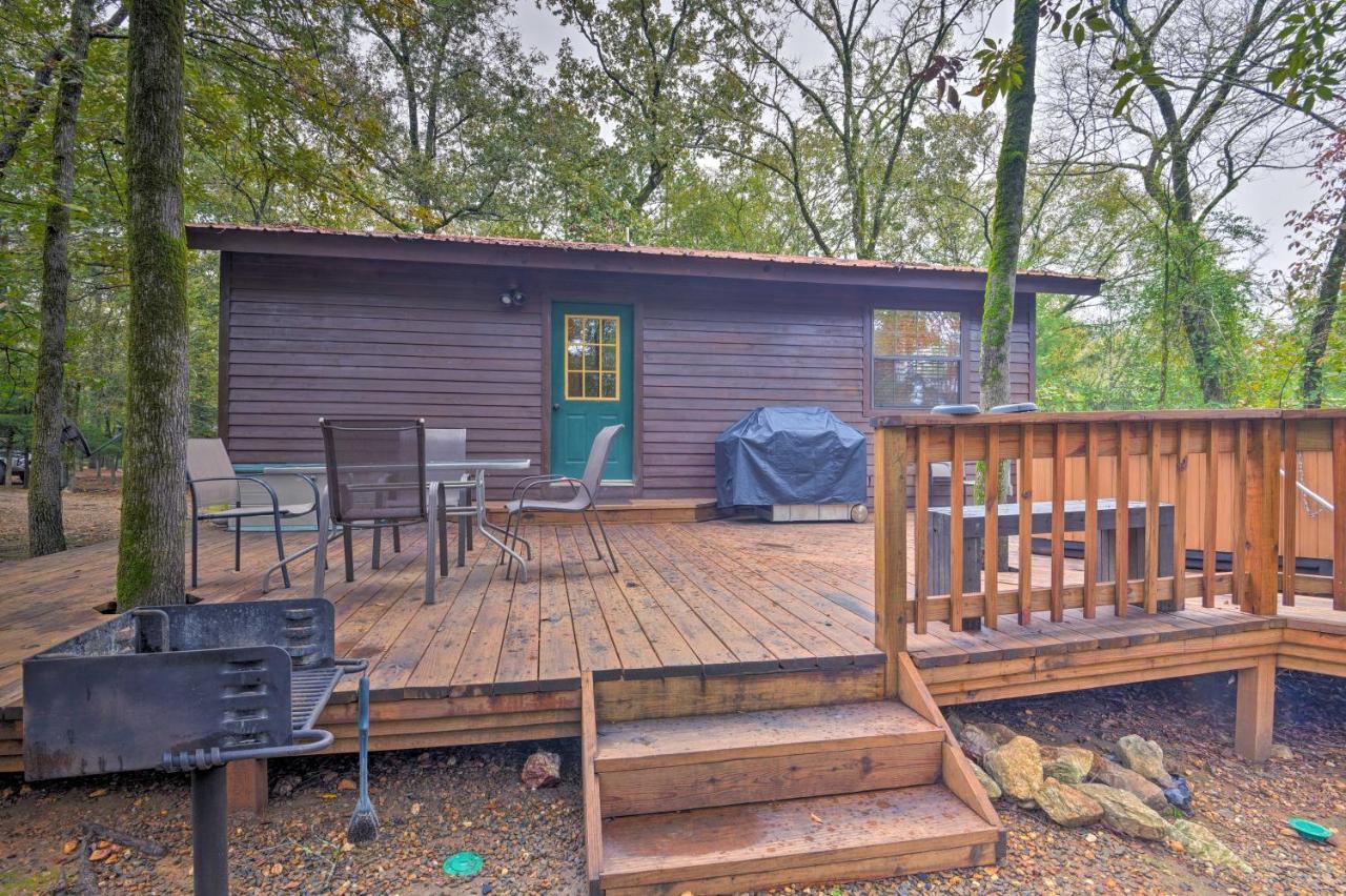 Hochatown Hideaway With Hot Tub, Grill And Fire Pit! Villa Stephens Gap Exterior foto