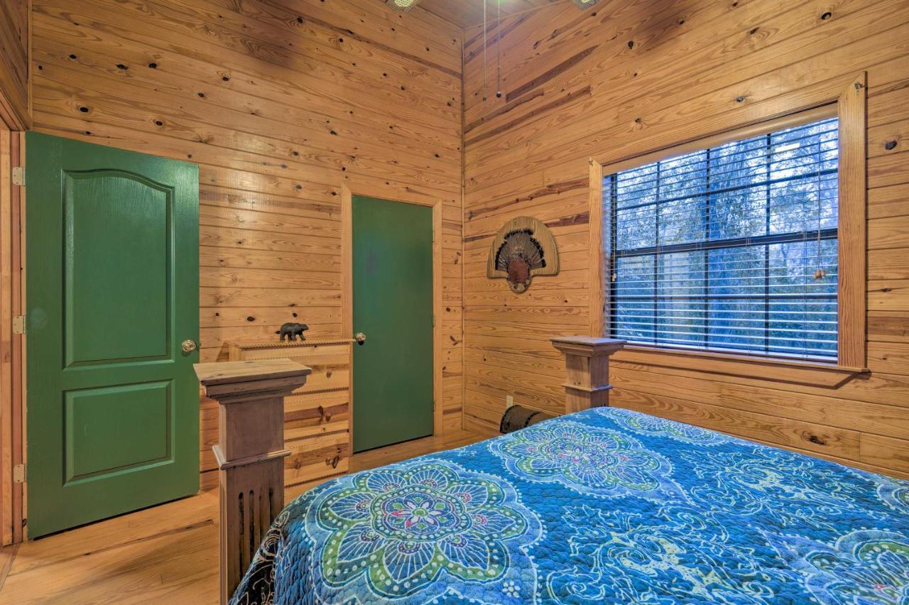 Hochatown Hideaway With Hot Tub, Grill And Fire Pit! Villa Stephens Gap Exterior foto